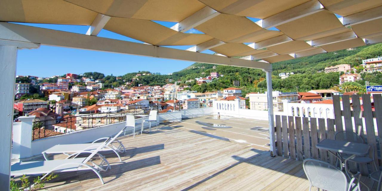 San Nectarios Parga Exterior foto